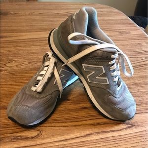 New Balance 574 Classic Women’s Sneakers